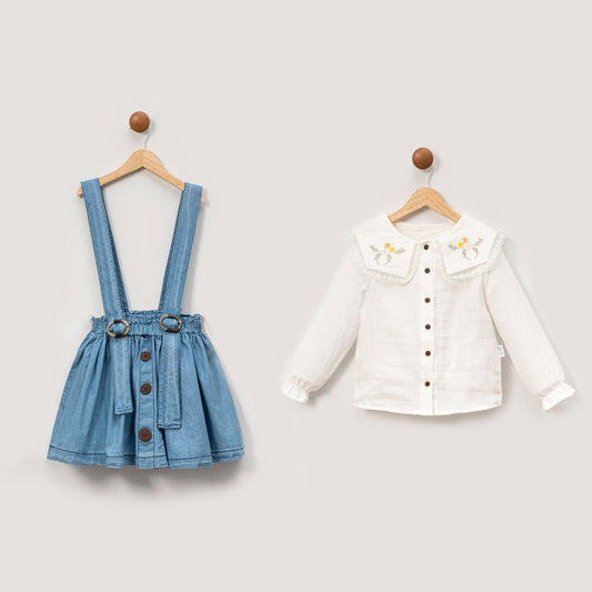Completo bimba gonna con bretelle in denim e camicia ricamata
