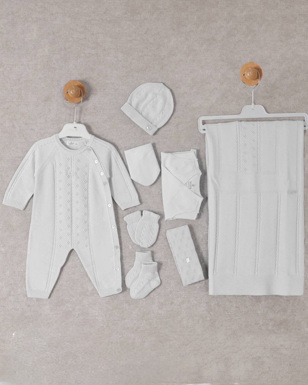 Set nascita neonato in maglia – 8 pezzi - Eleganza e comfort