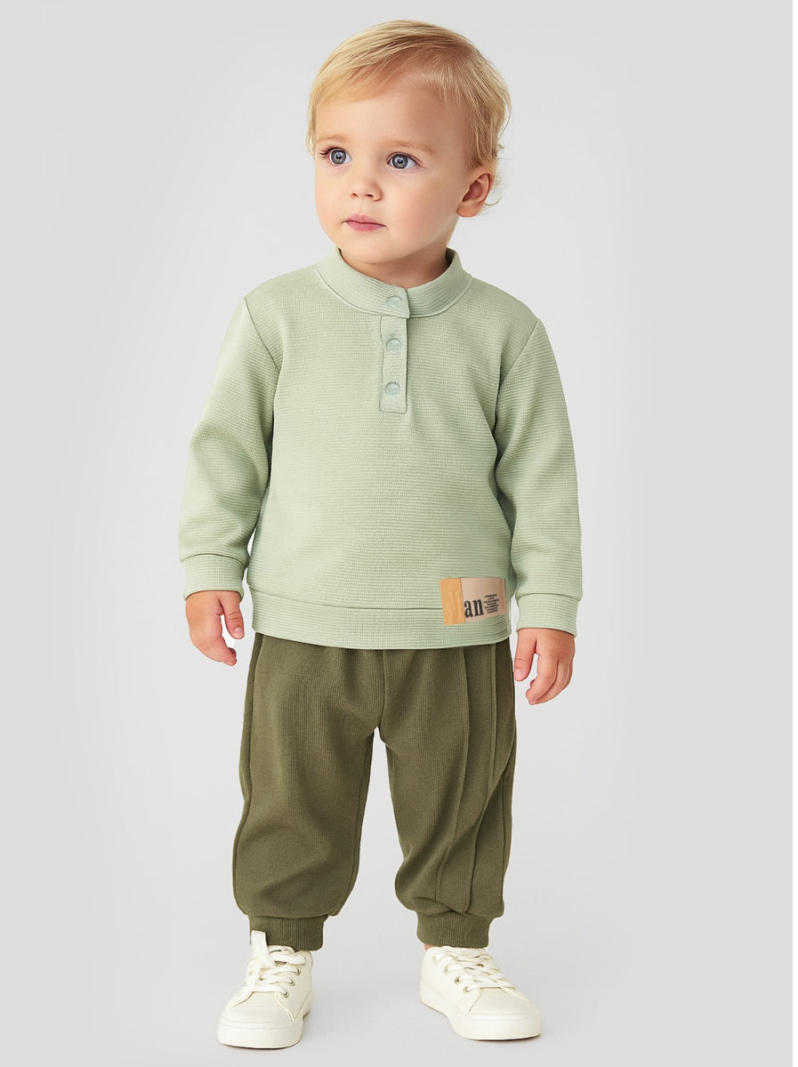 Completo bimbo verde salvia e oliva