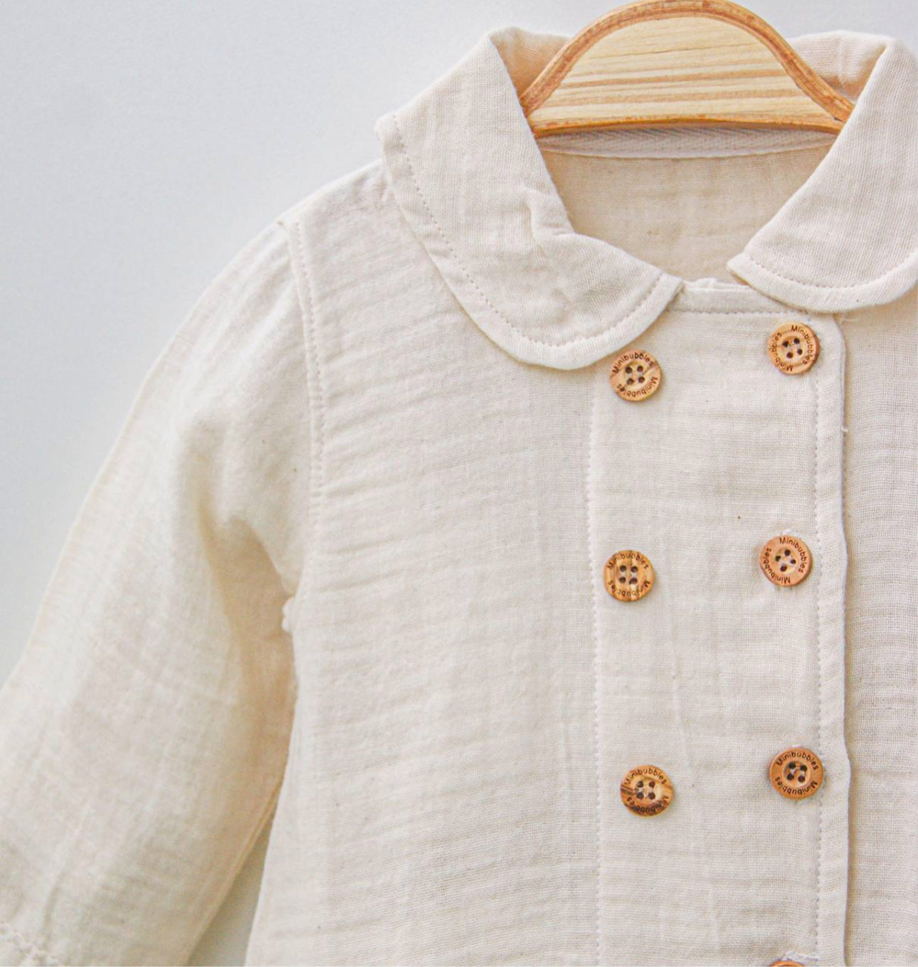 Cotton Muslin Baby Romper – Retro Style & Natural Elegance