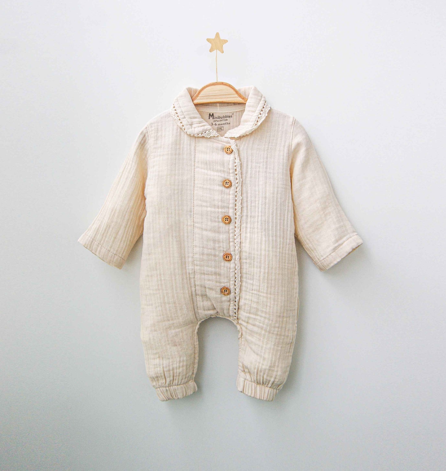 Tutina in mussola di cotone - ricamo in pizzo unisex