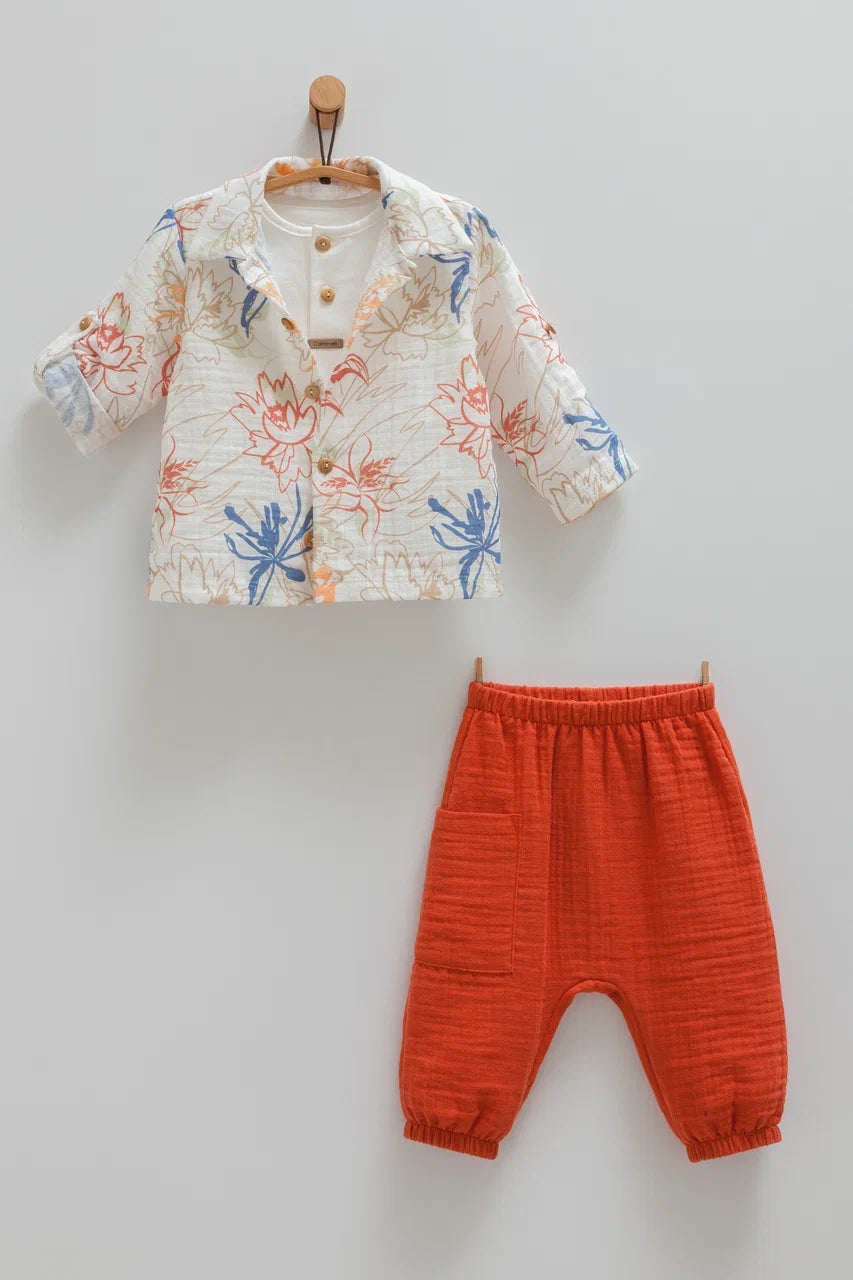 Set Coordinato per Bambino: Camicia Floreale e Pantaloni in Cotone Biologico