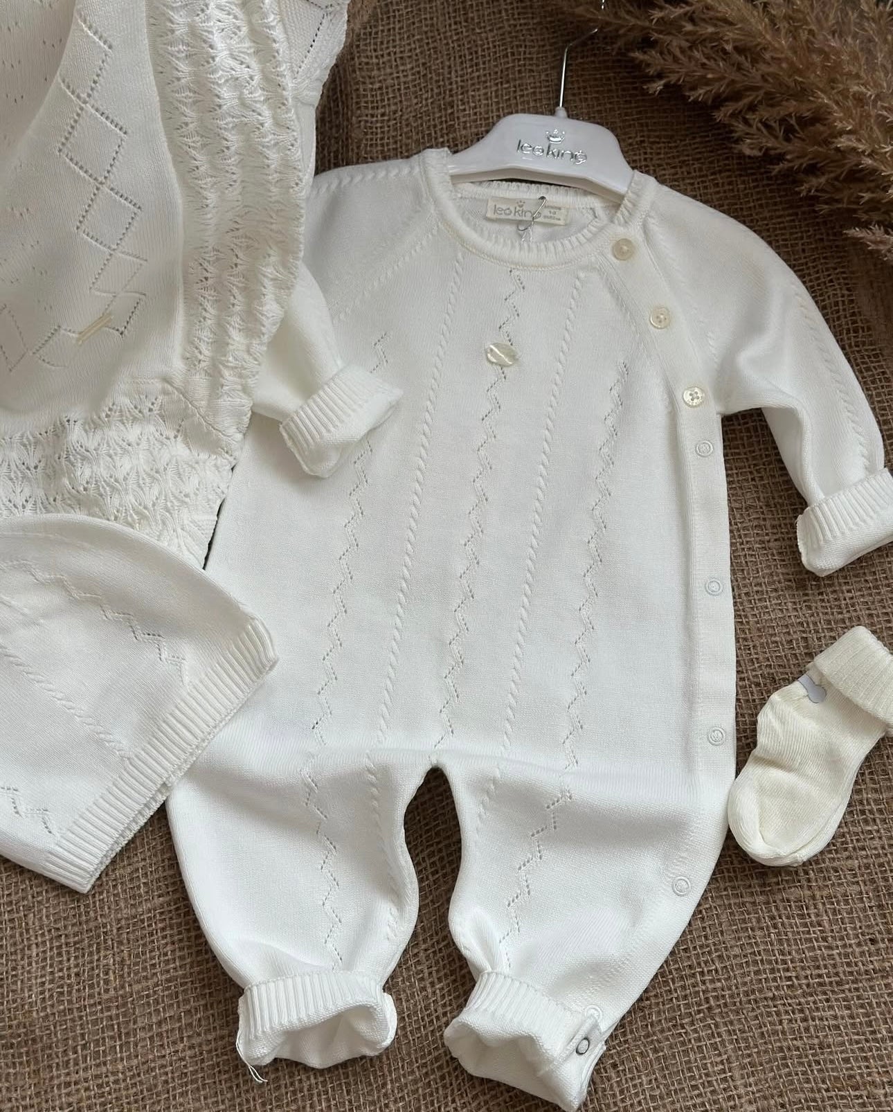 Tutina con cappellino in coordinato