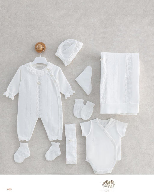 Set Neonato Elegante in Cotone Bianco – 8 Pezzi