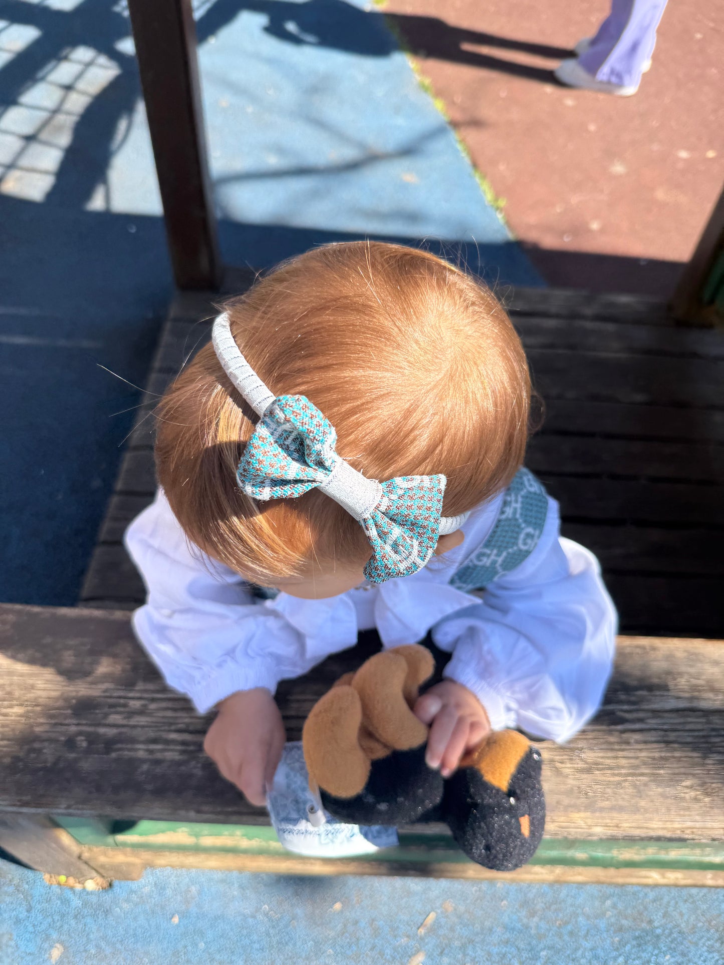 Vestido de niña con camisa y diadema