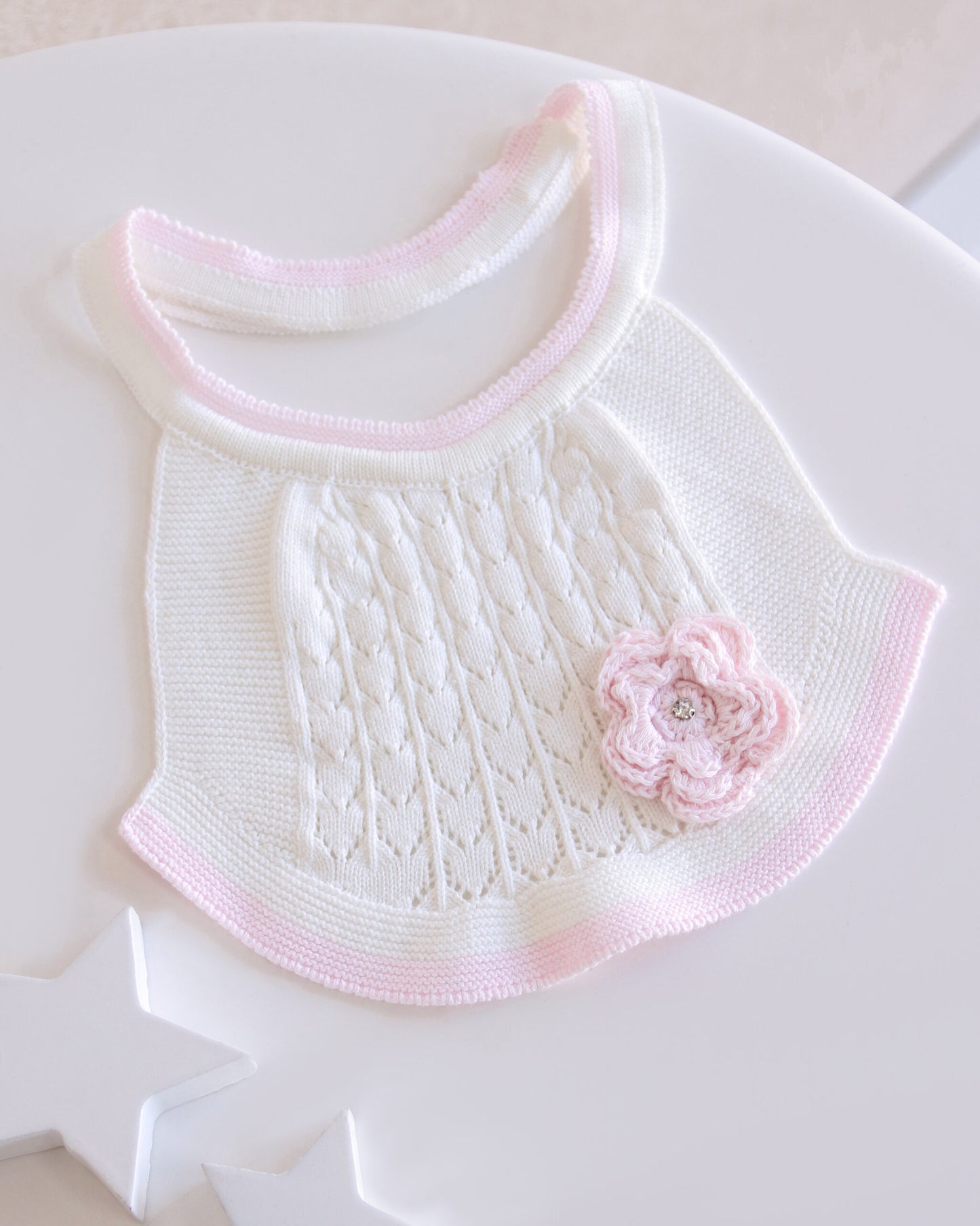 Bavaglino Neonata con Dettaglio Floreale