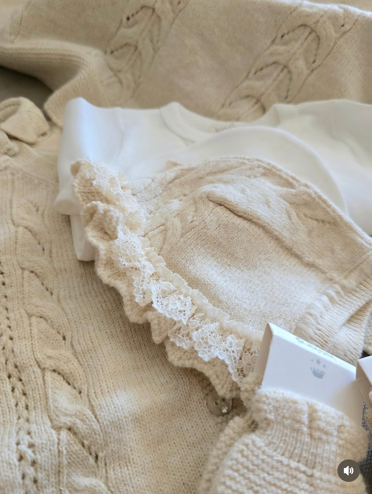 Corredino nascita neonata in lana merino