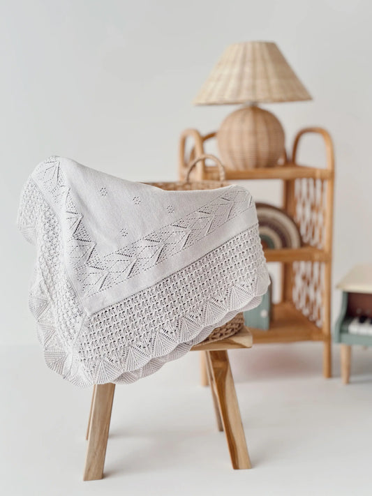 Copertina Neonato in Piquet con Dettagli Ricamati