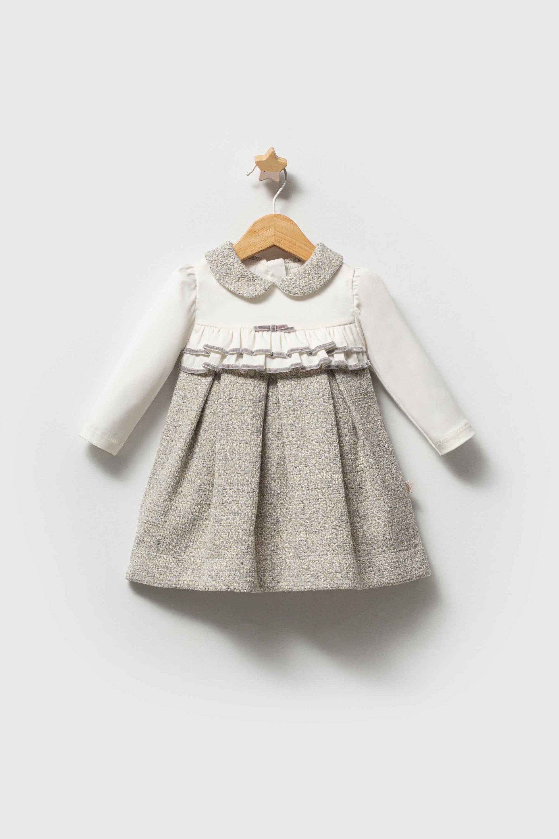 Abito neonata con colletto e balza decorativa