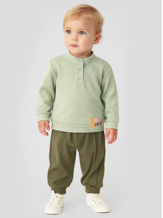 Completo bimbo verde salvia e oliva