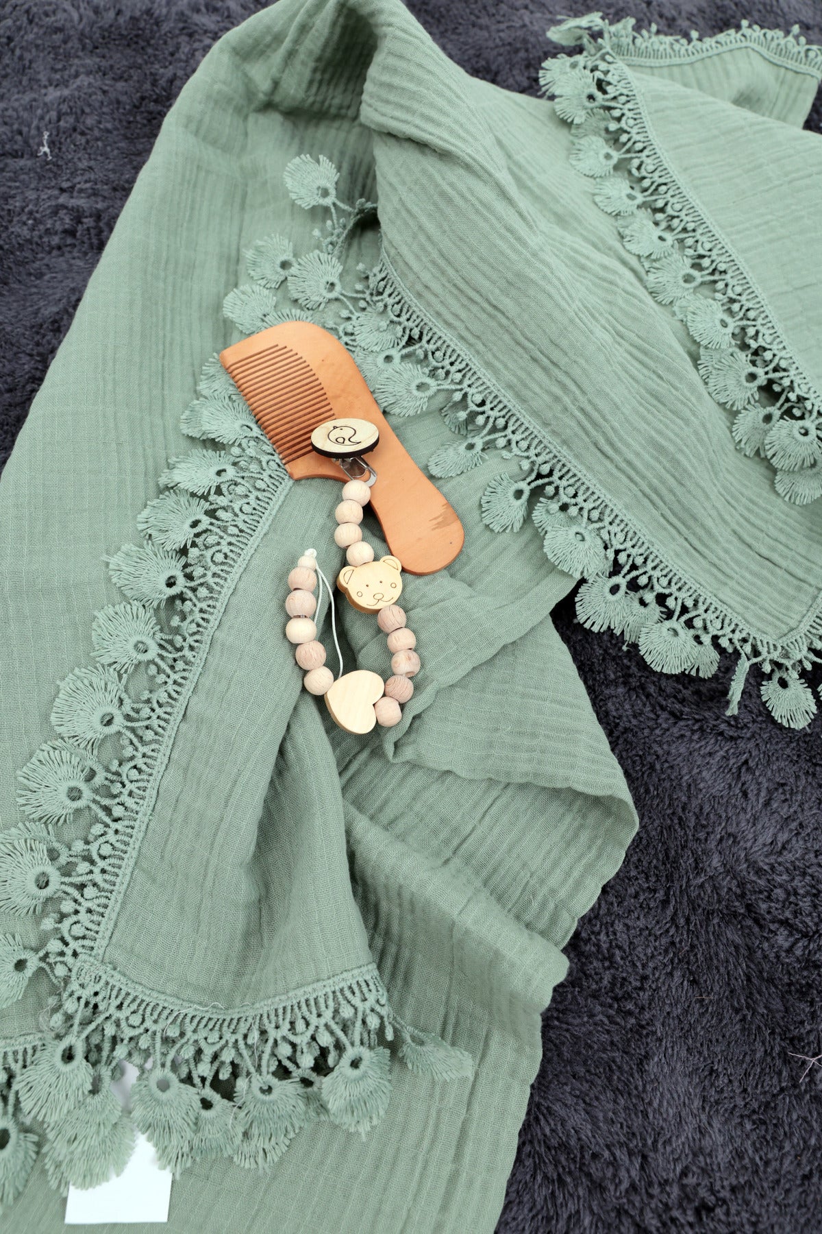 Set coperta, pettine e catenella portaciuccio