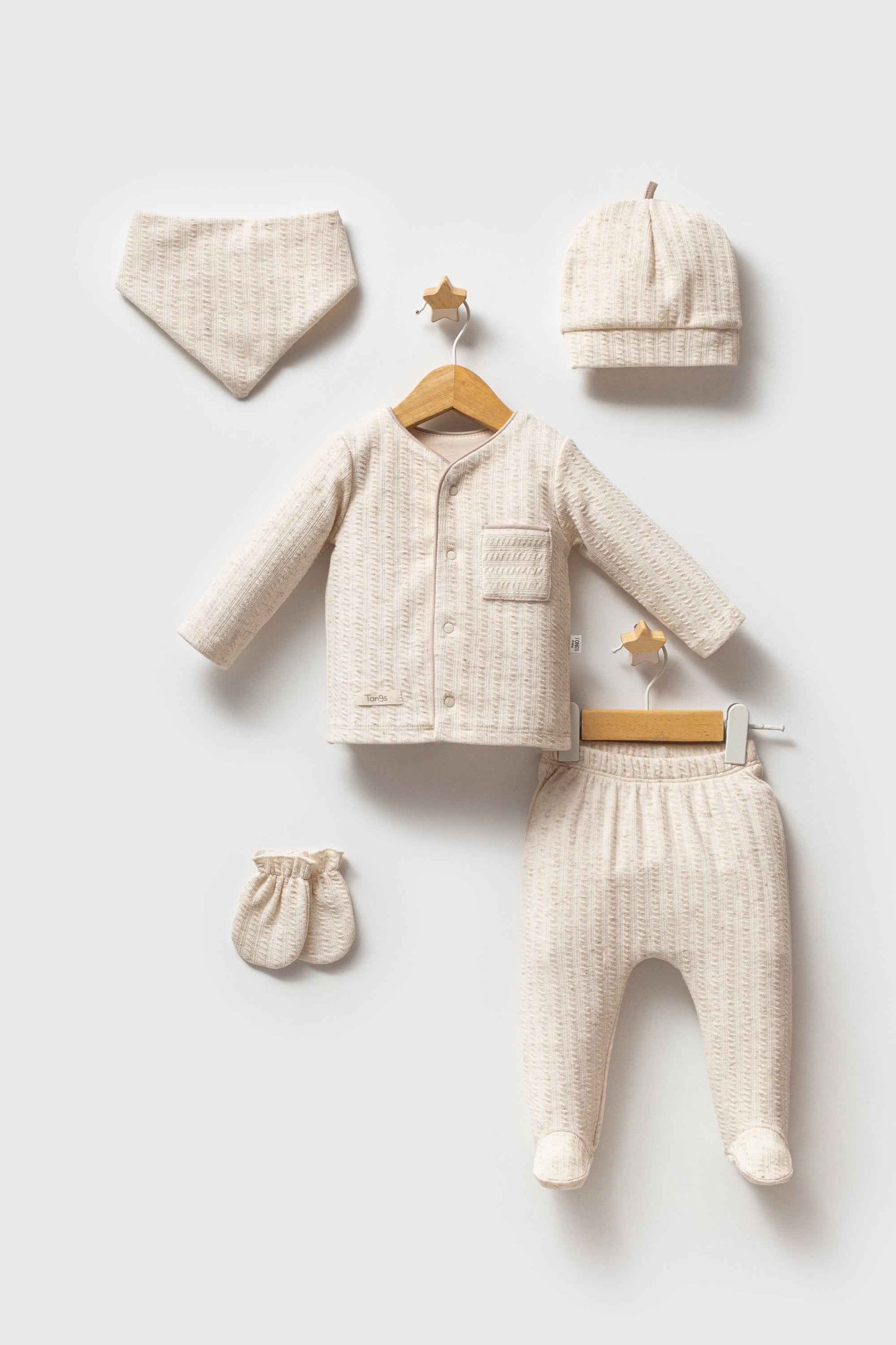 Completo neonato/a cinque pezzi 100% cotone