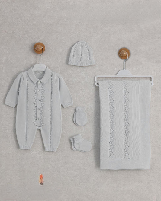 Set Neonato Elegante in Maglia – 5 Pezzi