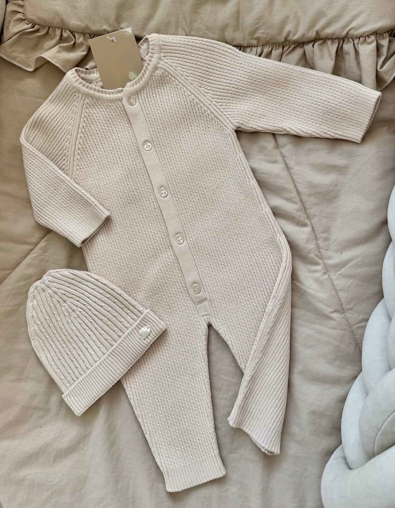 Tutina con cappellino unisex