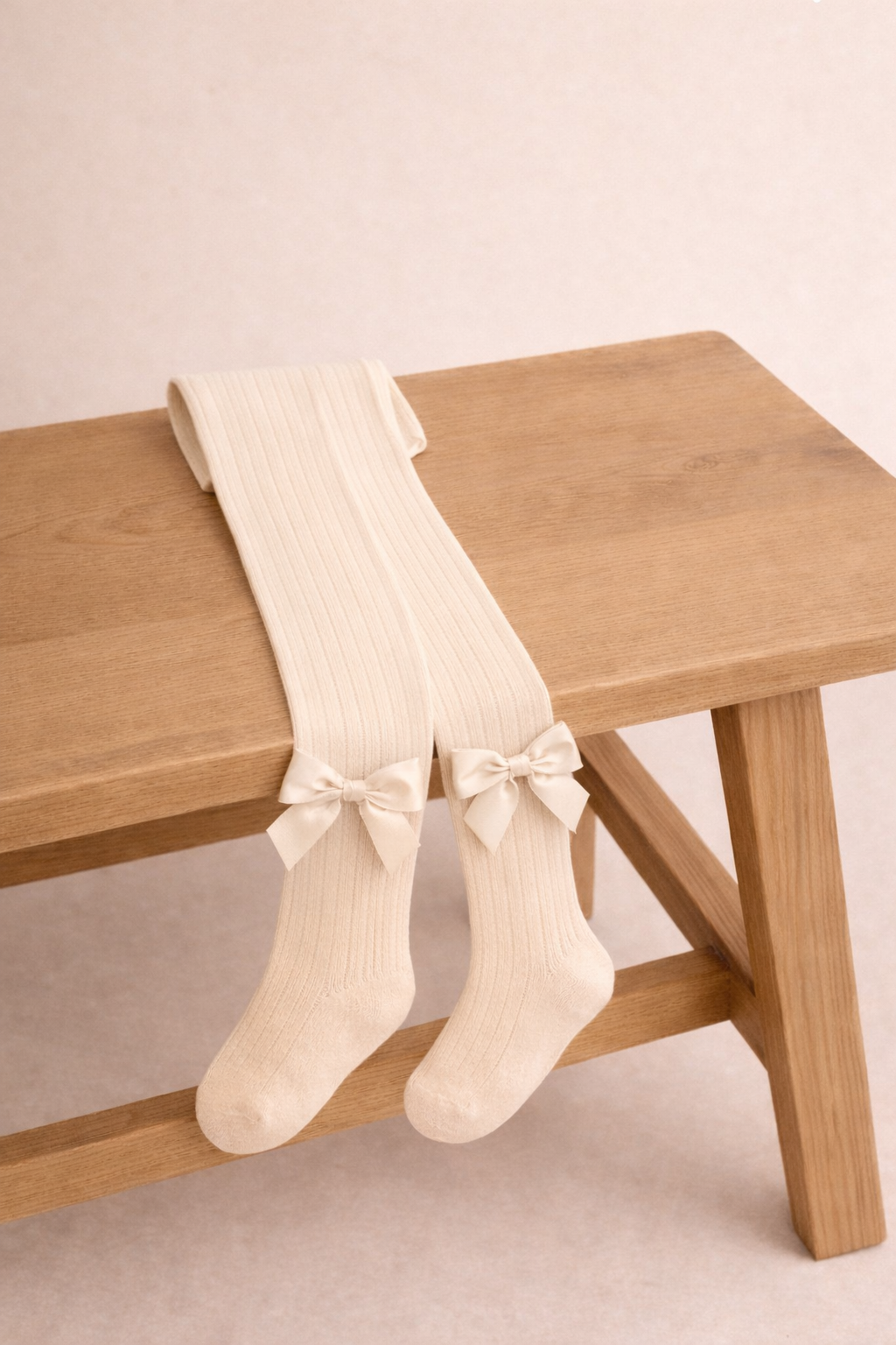 Calzamaglia con fiocco bambina