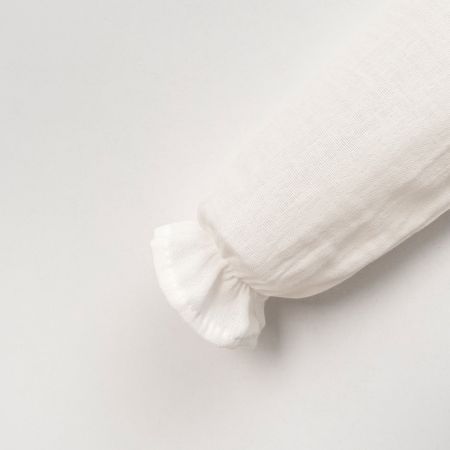 Completo bimba gonna con bretelle in denim e camicia ricamata