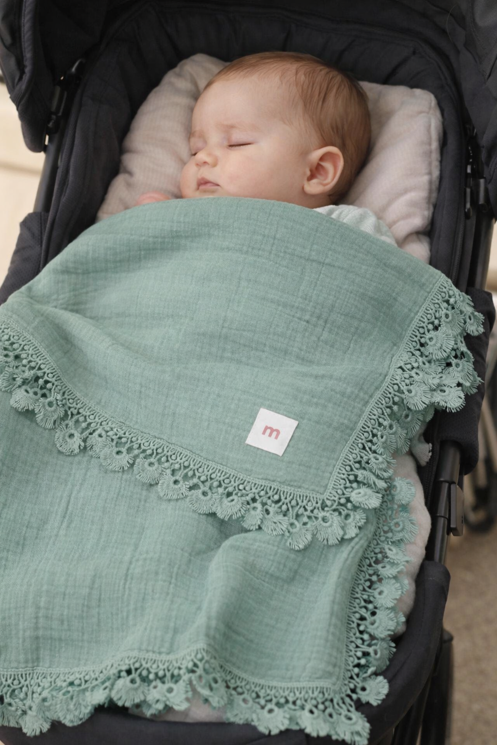 Conjunto de manta, peine y cadena para chupete