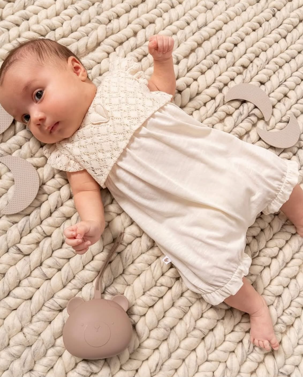 Tutina Estiva in Cotone Biologico con Dettagli Lavorati per Neonata