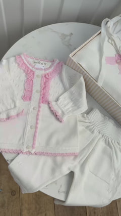 Baby Knit Set with Pink Details – 6 Pieces in Organic Cotton